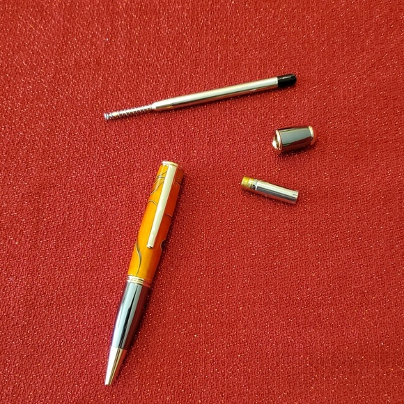 Specialty Executive Twist Ink Pen - Picture 2 of 4